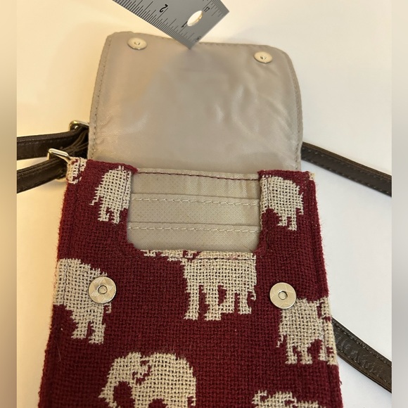 thirty-one Burgundy and Brown Elephant Crossbody Phone Bag - Picture 3 of 6